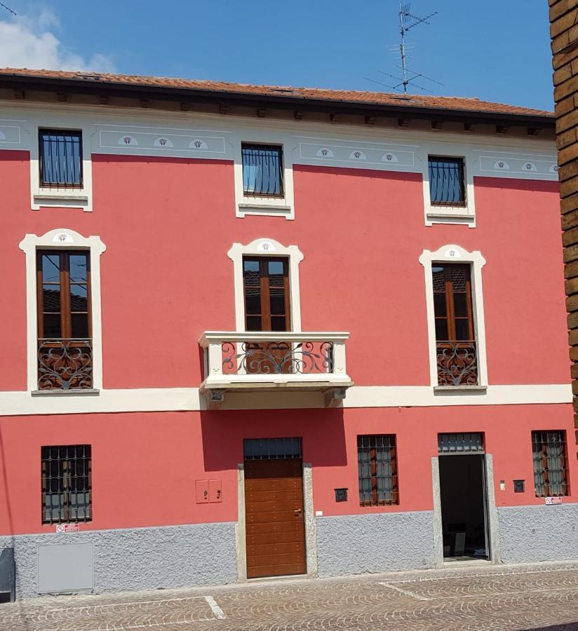 B&B Del Corso Castano Primo Luaran gambar