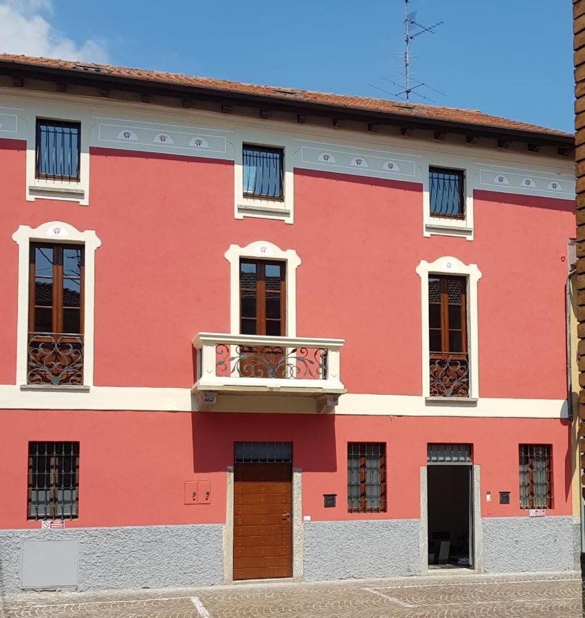 B&B Del Corso Castano Primo Luaran gambar