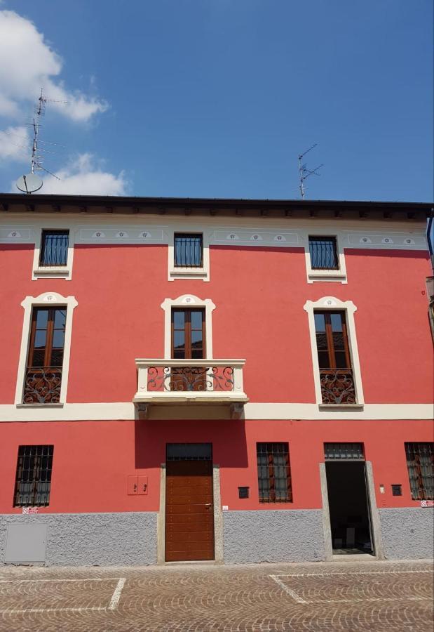 B&B Del Corso Castano Primo Luaran gambar