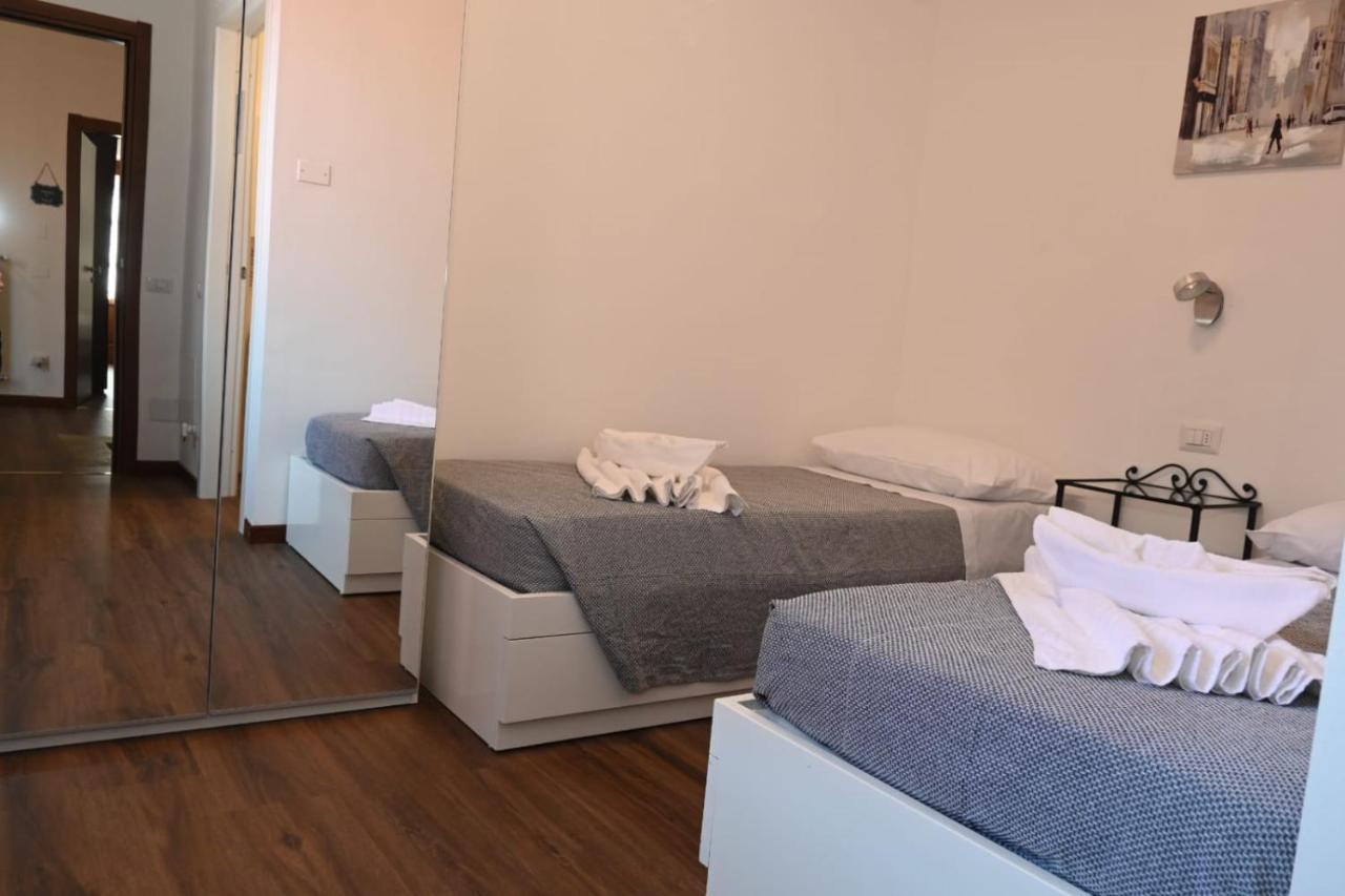 B&B Del Corso Castano Primo Luaran gambar